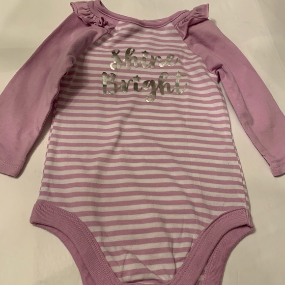 5 Piece Bundle 12 months HOST PICK!! - Picture 4 of 11